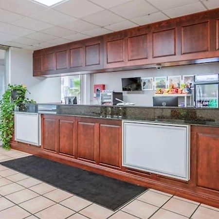 Travelodge By Wyndham Baton Rouge East Εσωτερικό φωτογραφία